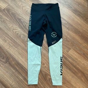 Virus black and green leggings, size XS